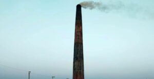 ছাড়পত্র নেই, কুষ্টিয়ায় তবুও চলছে ইটভাটা