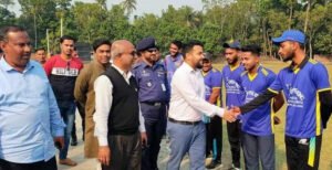 কুমারখালীতে টি-২০ ক্রিকেট টুর্ণামেন্টের উদ্বোধনী খেলা অনুষ্ঠিত