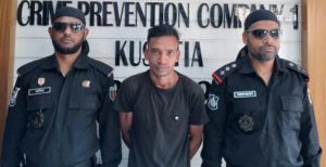 কুষ্টিয়ায় র‌্যাবের অভিযানে ককটেল সহ ০১ জন গ্রেফতার