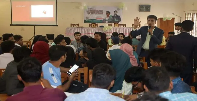 ইবিতে একুশ শতকের দক্ষতা বিষয়ক প্রশিক্ষণ
