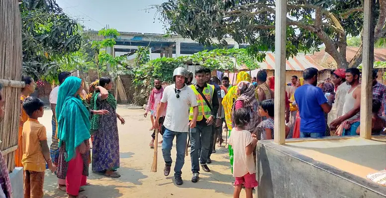 Fay 11 26 3 2023 কুমারখালীতে স্কুল ভোট নিয়ে দুপক্ষের পাল্টা ধাওয়া, আহত ৬