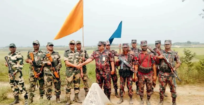 দৌলতপুর সীমান্তে বিজিবি-বিএসএফ কোম্পানী কমান্ডার পর্যায়ের পতাকা বৈঠক অনুষ্ঠিত