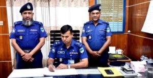কুষ্টিয়ার মডেল থানা বার্ষিক পরিদর্শন করলেন পুলিশ সুপার