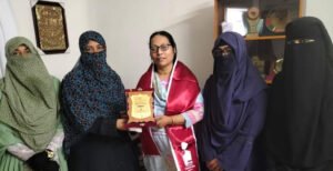 কুষ্টিয়ায় দুই নারী মুক্তিযোদ্ধাকে সম্মাননা প্রদান