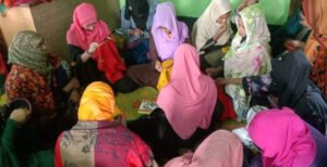 হাতের কাজ করেই সফল নারী উদ্যোক্তা রিপা