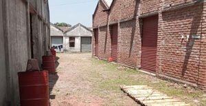 খোকসায় দুই শাতাধিক পরিবারের সদস্যদের অবরুদ্ধ ও ৩ শতাধিক ব্যবসা প্রতিষ্ঠান বন্ধ করার অপচেষ্টা