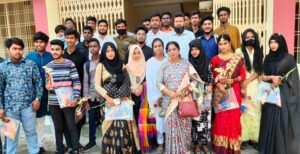 কুষ্টিয়া হাইস্কুলে এসএসসি পরীক্ষার্থীদের বিদায় অনুষ্ঠান