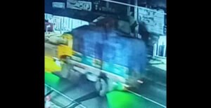 চাউল ভর্তি ট্রাক ছিনতাই! ৪দিন নানা নাটকীয়তার পর মামলা নিয়েছে পুলিশ