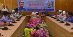 বঙ্গবন্ধুর প্রতিকৃতিতে শ্রদ্ধা নিবেদনের মাধ্যমে কুষ্টিয়াতে ঐতিহাসিক মুজিবনগর দিবস পালিত