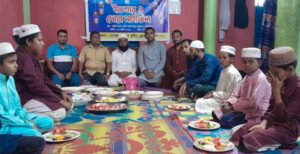এপেক্স ক্লাব অফ কুষ্টিয়ার ইফতার ও দোয়া মাহফিল