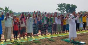 কুমারখালীতে বৃষ্টির জন্য খোলামাঠে 'ইস্তিসকার' নামাজ আদায়
