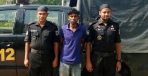 র‌্যাবের অভিযানে মাদক মামলায় যাবজ্জীবন সাজাপ্রাপ্ত পলাতক আসামি সুজন মন্ডল গ্রেফতার