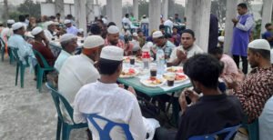 কুষ্টিয়া মোহিনী মোহন বিদ্যাপীঠের বন্ধুমহল এর উদ্যোগে ইফতার মাহফিল