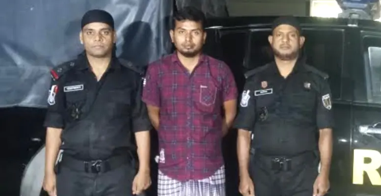 দৌলতপুরে ৪১০ পিস টাপেন্টাডল ট্যাবলেটসহ মাদক ব্যবসায়ী আটক