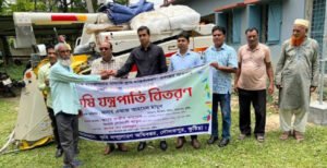 দৌলতপুরে কৃষকদের মাঝে কৃষি যন্ত্রপাতি বিতরণ