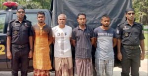 কুষ্টিয়ায় হত্যা মামলার ০৪ জন পলাতক আসামি গ্রেফতার