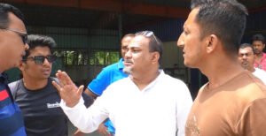 কুষ্টিয়ায় তামাক কোম্পানীতে রাজস্ব ও কাস্টমস কর্মকর্তাদের প্রশ্নবিদ্ধ অভিযান