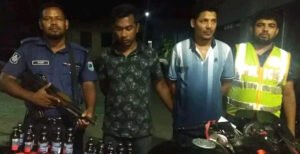 দৌলতপুরে ফেন্সিডিলসহ দুই মাদক ব্যবসায়ী আটক