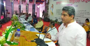 শিলাইদহে রবীন্দ্র কুঠিবাড়িতে নেই পুরানো জৌলুশ 3 শিলাইদহে রবীন্দ্র কুঠিবাড়িতে নেই পুরানো জৌলুশ শিলাইদহে রবীন্দ্র কুঠিবাড়িতে নেই পুরানো জৌলুশ