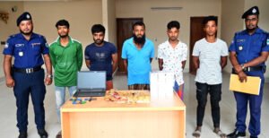কুষ্টিয়ায় সংঘবদ্ধ হত্যাকারী এবং ডাকাত চক্রের ৫ সক্রিয় সদস্য গ্রেফতার