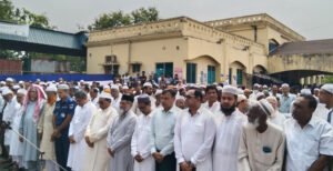 কুষ্টিয়া জেলা আইনজীবী সমিতির সাবেক সভাপতি সিরাজ উল ইসলামের দাফন সম্পন্ন