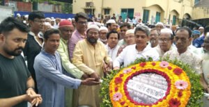 কুষ্টিয়া জেলা আইনজীবী সমিতির সাবেক সভাপতি সিরাজ উল ইসলামের দাফন সম্পন্ন