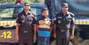 কুষ্টিয়ায় র‌্যাবের অভিযানে টাপেন্টাডল ট্যাবলেট সহ মাদক ব্যবসায়ী কালাম মন্ডল গ্রেফতার