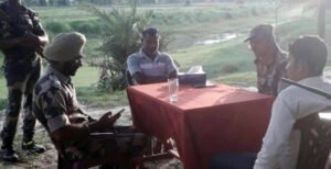 দৌলতপুর সীমান্তে বিজিবি-বিএসএফ পতাকা বৈঠক