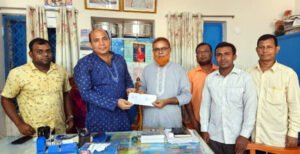 দৌলতপুরে “উন্নত স্মার্ট বাংলাদেশ” বঙ্গবন্ধু থেকে শেখ হাসিনা রচনা প্রতিযোগিতার উদ্বোধন