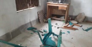 দৌলতপুরে ফোরটি ব্রাদার্স গ্রুপের হামলায় আহত-৫ : শেখ রাসেল ক্লাব ভাংচুর