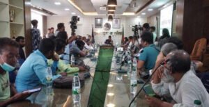 কুষ্টিয়া প্রেস ক্লাব নেতৃবৃন্দের সাথে নবাগত পুলিশ সুপারের মতবিনিময়