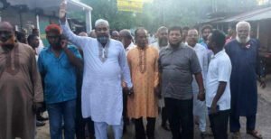 দৌলতপুরে নৌকার পক্ষে বোয়ালিয়া ইউনিয়নে গণসংযোগে রেজাউল হক চৌধুরী