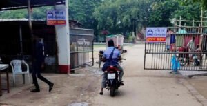 লালন মাঠে প্রবেশ করতে দিতে হবে পার্কিং চার্জ
