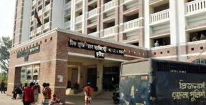 কুমারখালীতে শিক্ষক মারধরের ঘটনায় ৬ আসামির আত্মসমর্পণ, কারাগারে-৩