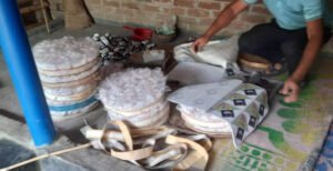 দৌলতপুরে নকল ব্যান্ডরোল সহ চার লক্ষ বিড়ি উদ্ধার