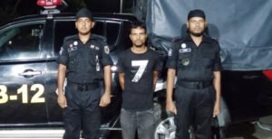 কুষ্টিয়ায় র্যাবের অভিযানে ইজিবাইক চালক হিরু হত্যা মামলার পলাতক আসামি গ্রেফতার