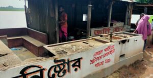 বিদ্যালয়ের জায়গা ভাড়া নিয়ে অসামাজিক কাজ, উচ্ছেদ অভিযান 