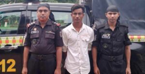 র‌্যাবের অভিযানে ধর্ষণ মামলার আসামি সুজন গ্রেফতার