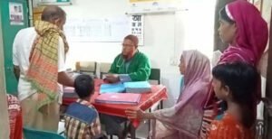 কুষ্টিয়ার মানুষের দৌড়গোড়ায় স্বাস্থ্যসেবা পৌঁছে দিচ্ছে কমিউনিটি ক্লিনিক