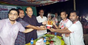 বীর মুক্তিযোদ্ধা আঃ রহমান মেলেটারী স্মৃতি সংঘের উদ্যোগে ফুটবল টুর্ণামেন্টের ফাইনাল খেলা অনুষ্ঠিত