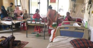 কুষ্টিয়া সদর হাসপাতালে মশারি ছাড়াই ডেঙ্গু রোগীর চিকিৎসা