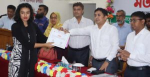 কুষ্টিয়ায় বিভিন্ন শ্রেণী পেশার মানুষের সাথে জেলা প্রশাসকের মতবিনিময় সভা অনুষ্ঠিত