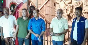 খোকসায় দুর্গাপূজা নির্বিঘ্নে সম্পন্ন করতে মন্ডপ পরিদর্শন