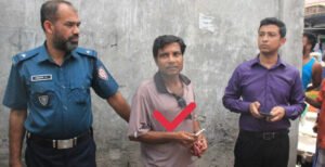 সংবাদ প্রকাশের পর দেশীয় মদ বিক্রির অভিযোগে ৫ জনকে কারাদণ্ড ও জরিমানা ভূয়া সাংবাদিক আটক