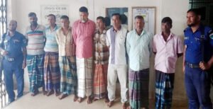 দৌলতপুরে বিএনপির ৮ নেতা কর্মী গ্রেফতার