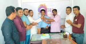 দৌলতপুরে জাতীয় দৈনিক আলোকিত সকাল পত্রিকার ৭ম বর্ষপূর্তি পালিত