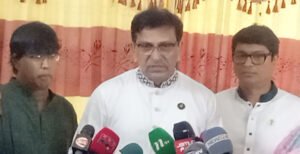 খালেদা-তারেক ২০ বছরেরও ক্ষমতায় আসতে পারবে না : হানিফ