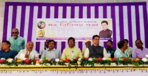 কুমারখালীতে হিন্দু সম্প্রদায়ের নেতৃবৃন্দের মাঝে অনুদান বিতরণ