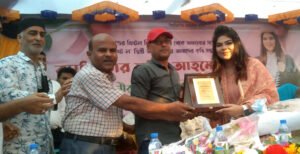 বাবা এবং দাদার মত মানবসেবায় নিজেকে উজাড় করে দিতে চান কুষ্টিয়ার কৃতি সন্তান ব্যারিস্টার সুইটি আহমেদ