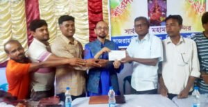 ডাঃ ইফতেখার মাহমুদের বিভিন্ন এলাকার পুজা মন্ডপ পরিদর্শন